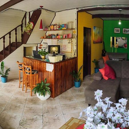 Pousada Alojaki Hostel Прая-Гранди Экстерьер фото