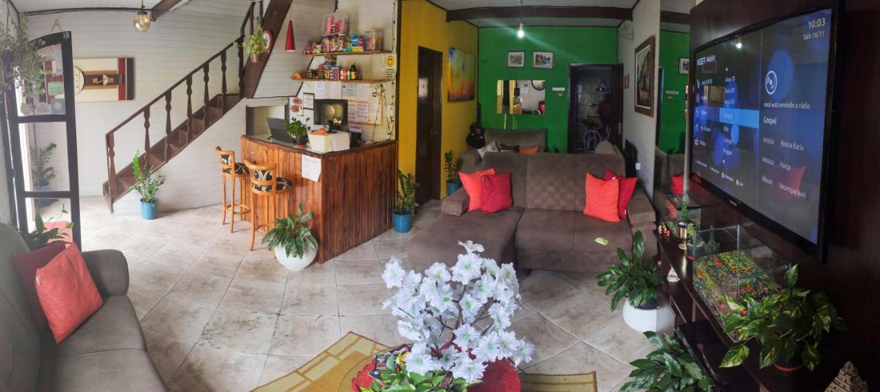 Pousada Alojaki Hostel Прая-Гранди Экстерьер фото
